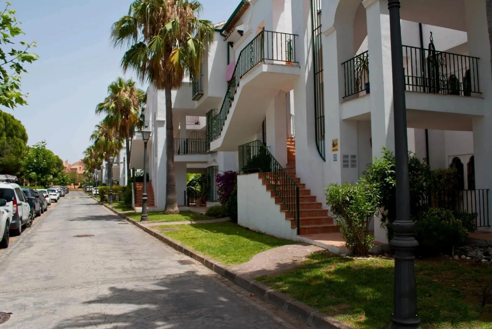 1408 - Luxury Two Bed Penthouse In El Presidente Daire Estepona İspanya