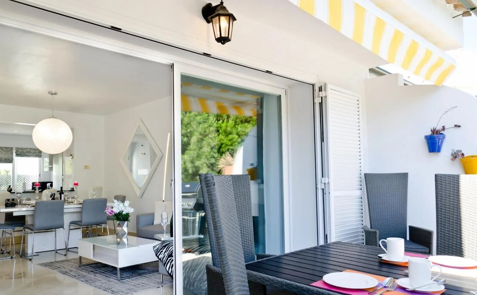 1408 - Luxury Two Bed Penthouse In El Presidente Apartment Estepona